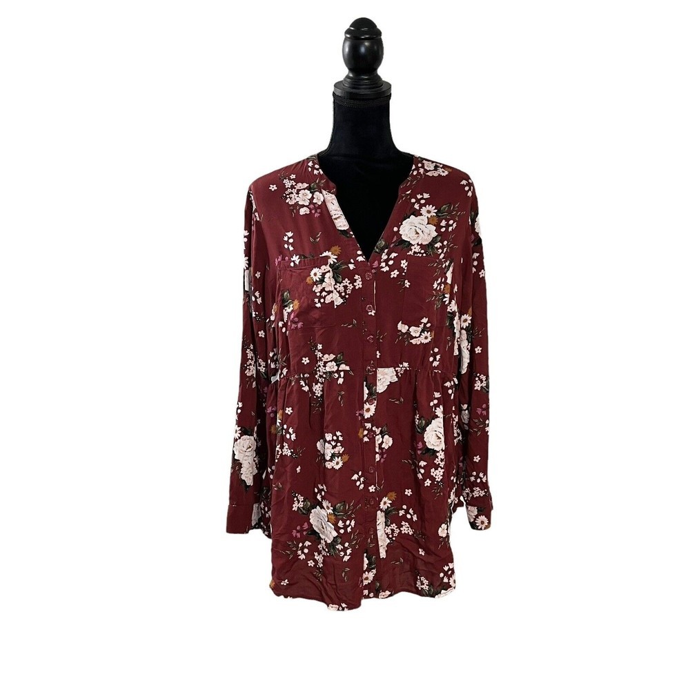 Torrid Emma Babydoll Challis Button Front Tunic Woman’s 1X Red Floral Top